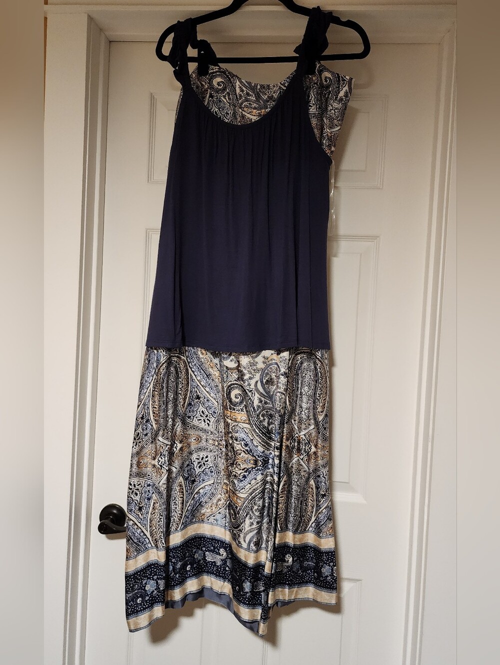 Lane Bryant Wide Leg Satin Pants And Ruffled Tank Top